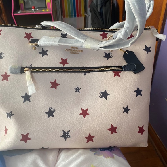 Coach purse and wallet - Picture 2 of 5